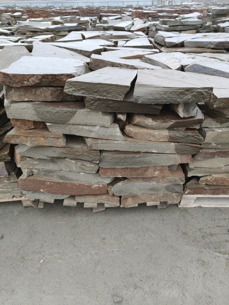 Плитняк песчаник серо-зелёный для мощения 60-65 мм купить в Барнаул