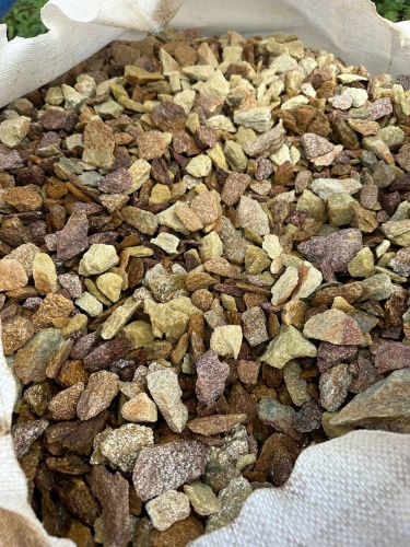 Златолит персиковый декоративная каменная крошка купить в Барнаул