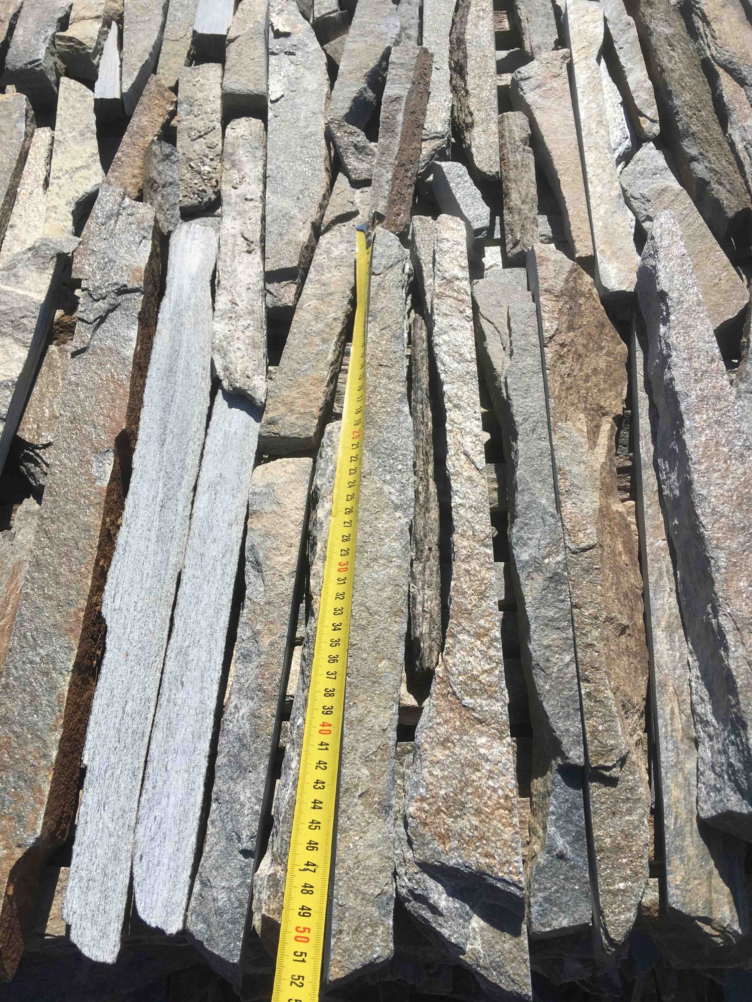 Горбушка златолит мультиколор для облицовки купить в Барнаул