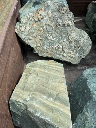 Ландшафтные глыбы зелёные 200-500 килограмм купить в Барнаул