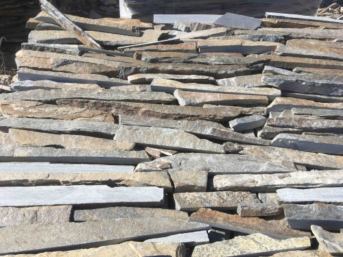 Горбушка златолит мультиколор для облицовки купить в Барнаул