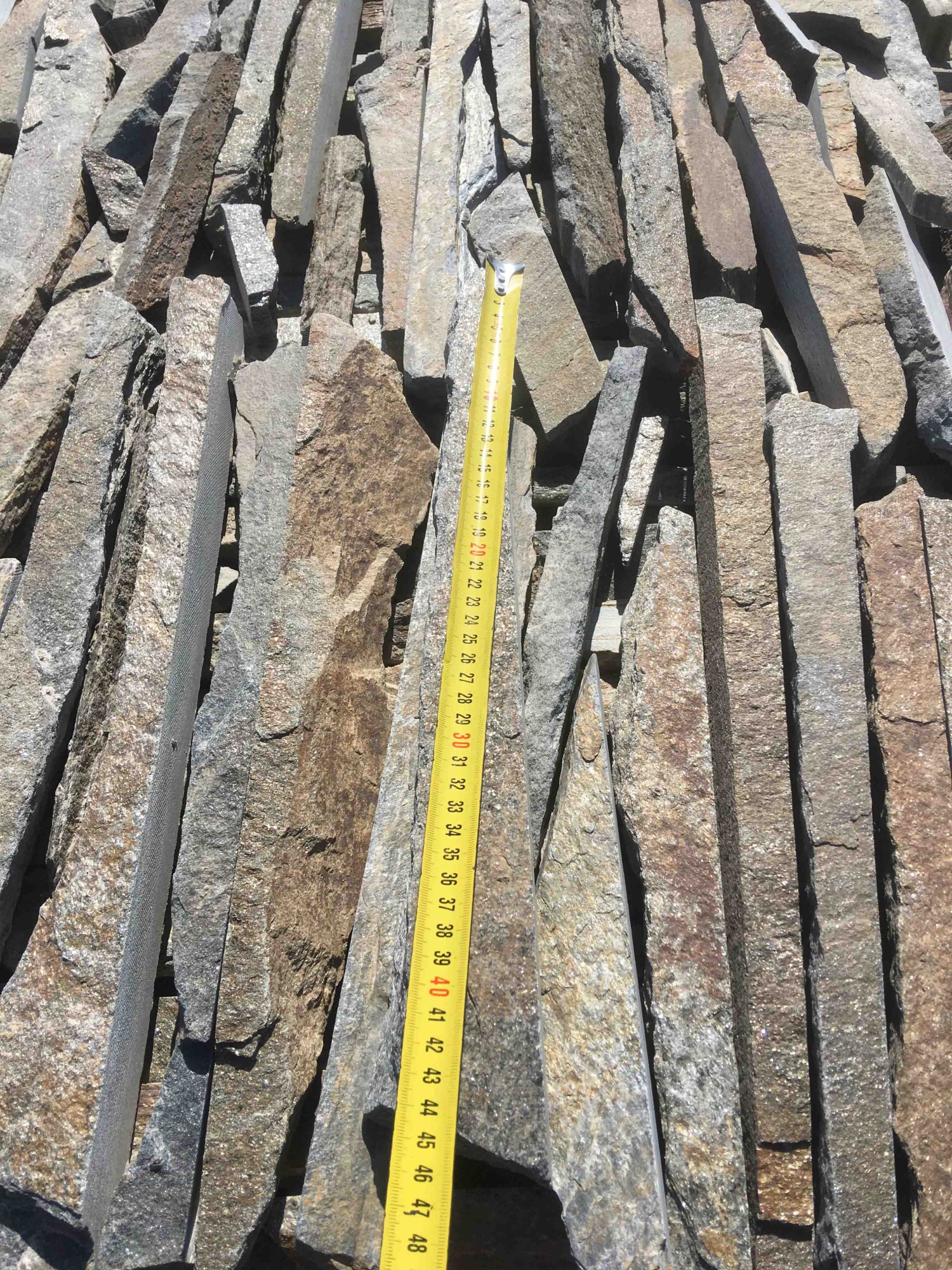 Горбушка златолит мультиколор для облицовки купить в Барнаул