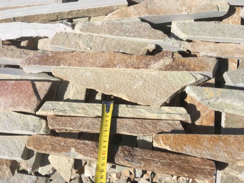 Горбушка златолит золотистый для облицовки купить в Барнаул