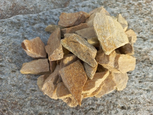 Златолит жёлтый декоративная каменная крошка купить в Барнаул