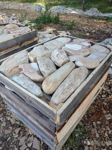 Златолит жёлтый, жёлто-зелёный глыбки и валуны для ланшафтного дизайна купить в Барнаул