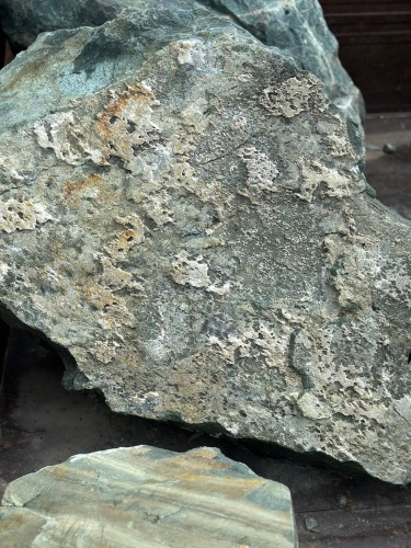 Ландшафтные глыбы зелёные 200-500 килограмм купить в Барнаул