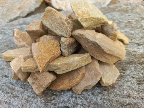 Златолит жёлтый декоративная каменная крошка купить в Барнаул